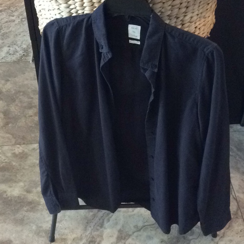 Women’s gap long sleeve shirt